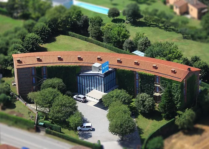 Отель Riu Fluvia