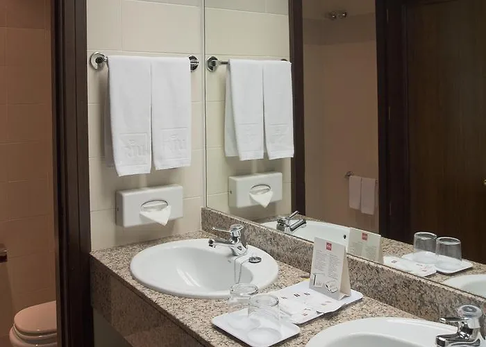 Riu Fluvia Олот
