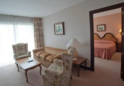 Riu Fluvia Отель